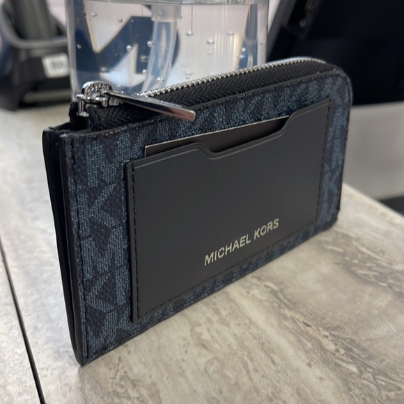 Michael Kors L Zip Mini Wallet Admiral NWT - Picture 14 of 16